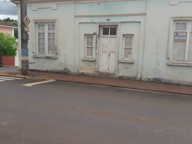 #001 - Casa para Venda em Piraju - SP