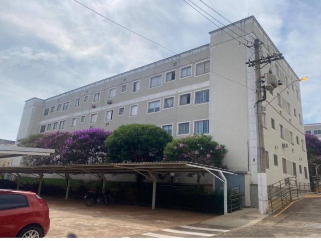 #137 - Apartamento para Venda em Ourinhos - SP - 2